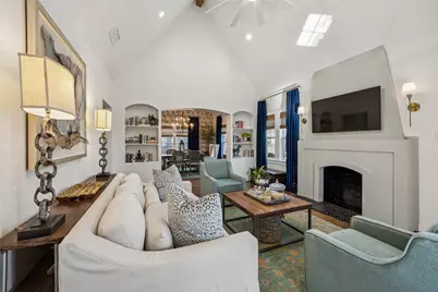 5019 Stoneleigh Avenue, Dallas, TX 75235 - Photo 5