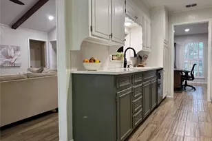 1116 Willow Creek Rd, Cleburne, TX 76033 - Photo 7