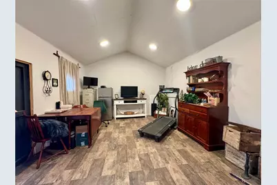 1116 Willowcreek Road, Cleburne, TX 76033 - Photo 21