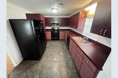 923 N 9th Street, Midlothian, TX 76065 - Photo 5