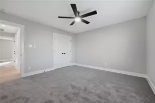 1921 N Woods St, Sherman, TX 75092 - Photo 23