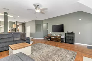 2536 Briarcrest Dr, Burleson, TX 76028 - Photo 9