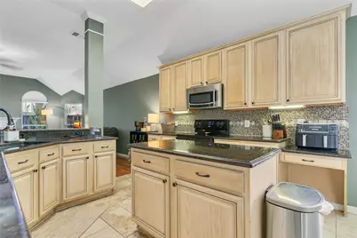 2536 Briarcrest Drive, Burleson, TX 76028 - Photo 17