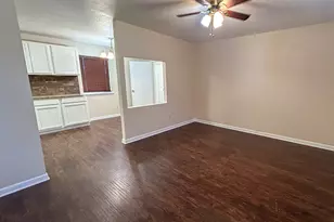 105 Laguna Vista Ct, Chico, TX 76431 - Photo 3