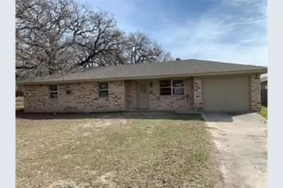105 Laguna Vista Court, Chico, TX 76431 - Photo 1