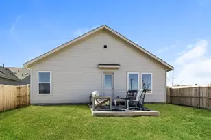 2709 Center Creek, Benbrook, TX 76108 - Photo 11