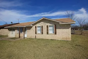606 E Broad St, Forney, TX 75126 - Photo 3