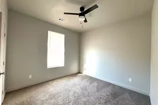 1121 Gannon Ln, DeSoto, TX 75115 - Photo 9