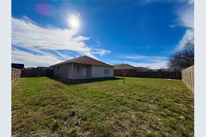 1121 Gannon Lane, DeSoto, TX 75115 - Photo 11