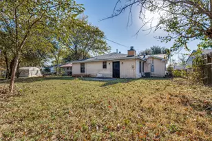 3919 Mehalia Dr, Dallas, TX 75241 - Photo 19