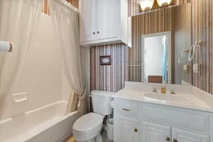 1014 Village Green Ct, Arlington, TX 76012 - Photo 37