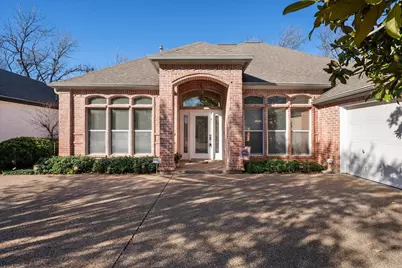 1014 Village Green Court, Arlington, TX 76012 - Photo 1