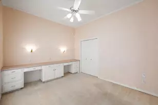 1014 Village Green Ct, Arlington, TX 76012 - Photo 11