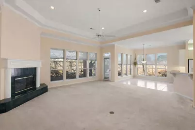 1014 Village Green Court, Arlington, TX 76012 - Photo 15