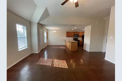 100 Crossbow Court #102, Weatherford, TX 76088 - Photo 3