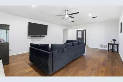 629 Owens Drive, Crowley, TX 76036 - Photo 3