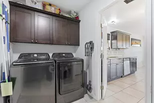 629 Owens Dr, Crowley, TX 76036 - Photo 9