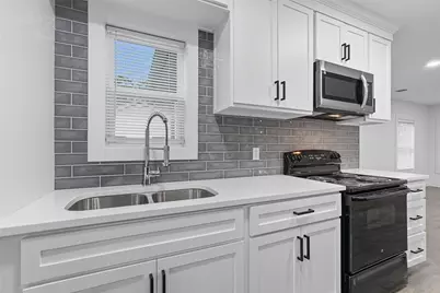 1901 S Jefferson Street, Kaufman, TX 75142 - Photo 9