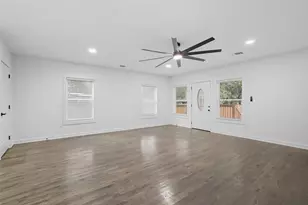 1901 S Jefferson St, Kaufman, TX 75142 - Photo 3