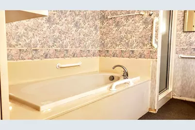 1220 NW 7th Avenue, Mineral Wells, TX 76067 - Photo 13