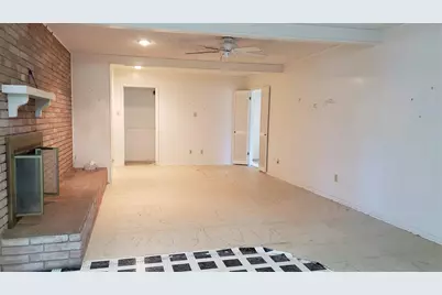 1220 NW 7th Avenue, Mineral Wells, TX 76067 - Photo 11