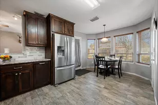 521 E Oak St, Aledo, TX 76008 - Photo 17