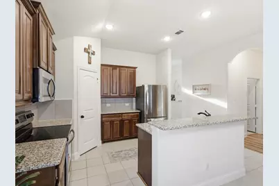 400 Highmeadow Drive, Aubrey, TX 76227 - Photo 7