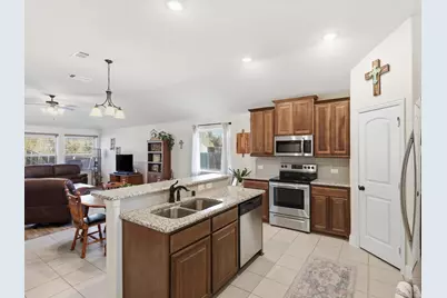 400 Highmeadow Drive, Aubrey, TX 76227 - Photo 5