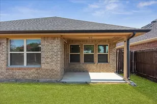 1306 Lasso Dr, Little Elm, TX 75068 - Photo 13