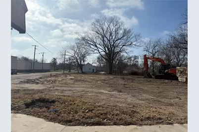 201 W Main Street, Wolfe City, TX 75496 - Photo 5