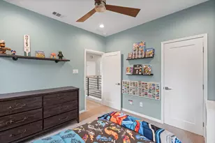 6802 Vada Dr, Dallas, TX 75214 - Photo 29