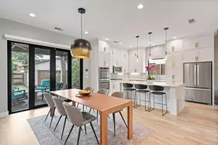 6802 Vada Dr, Dallas, TX 75214 - Photo 13