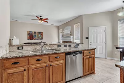 1716 Ivy Lane, Carrollton, TX 75007 - Photo 21