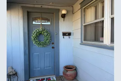 409 E Truett Street, Winters, TX 79567 - Photo 7