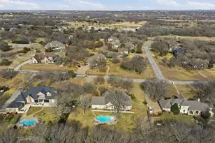 388 Creek Bend Dr, Aledo, TX 76008 - Photo 7