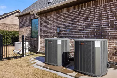 1001 Quarry Court, Granbury, TX 76048 - Photo 31