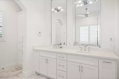 1001 Quarry Court, Granbury, TX 76048 - Photo 19