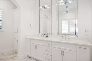 1001 Quarry Ct, Granbury, TX 76048 - Photo 19