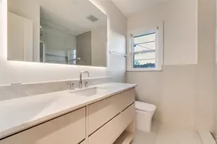 6367 Oriole Dr, Dallas, TX 75209 - Photo 19