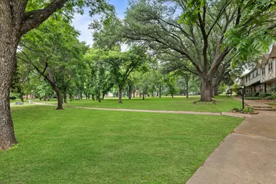 424 Westview Terrace, Arlington, TX 76013 - Photo 31