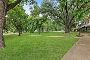 424 Westview Terrace, Arlington, TX 76013 - Photo 31