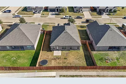 1548 Woodlake Drive, Waxahachie, TX 75165 - Photo 31