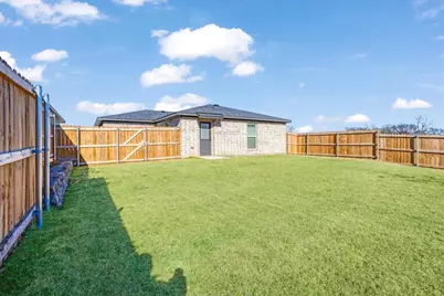 2404 Miller Street, Denison, TX 75020 - Photo 23