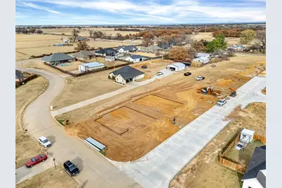 948 Huckleberry Lane, Tolar, TX 76476 - Photo 5