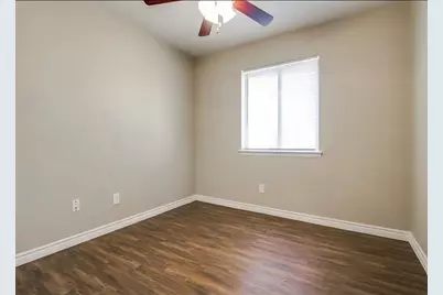 517 Via Sevilla, Mesquite, TX 75150 - Photo 7