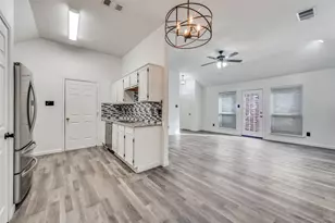 2916 S Bend Dr, Dallas, TX 75229 - Photo 5