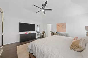 840 Country Ln Dr, McGregor, TX 76657 - Photo 7