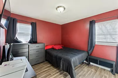 7213 Greenlee Street, Fort Worth, TX 76112 - Photo 13