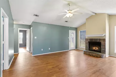 1205 Stone Creek Drive, Mansfield, TX 76063 - Photo 7