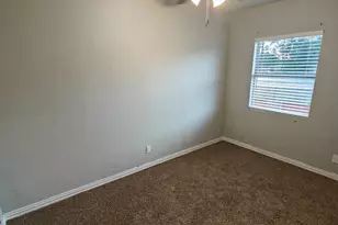 811 N Spears St, Alvarado, TX 76009 - Photo 7